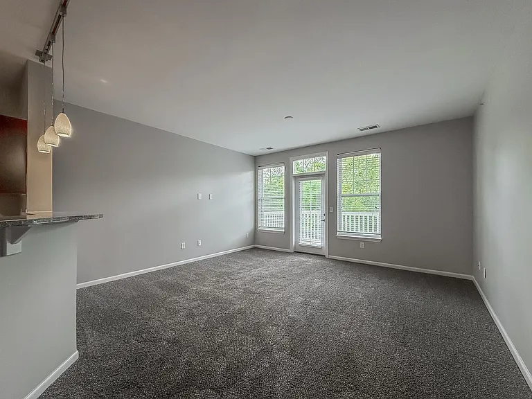 Overlook Apartments - OVL — Photo 18