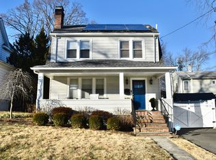 7 Grandview Ave, Stamford, CT 06905