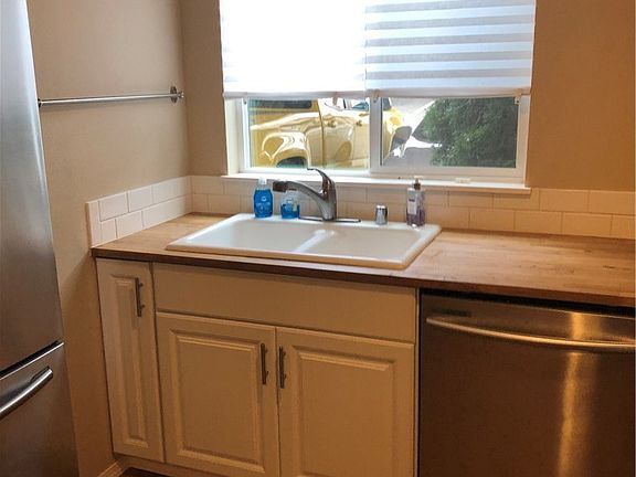 2nd image of 10312 15th Avenue Ct E