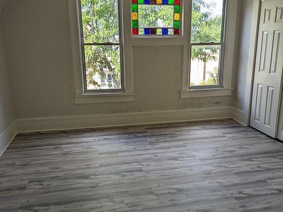 4th image of 2768 N Palmer St #2