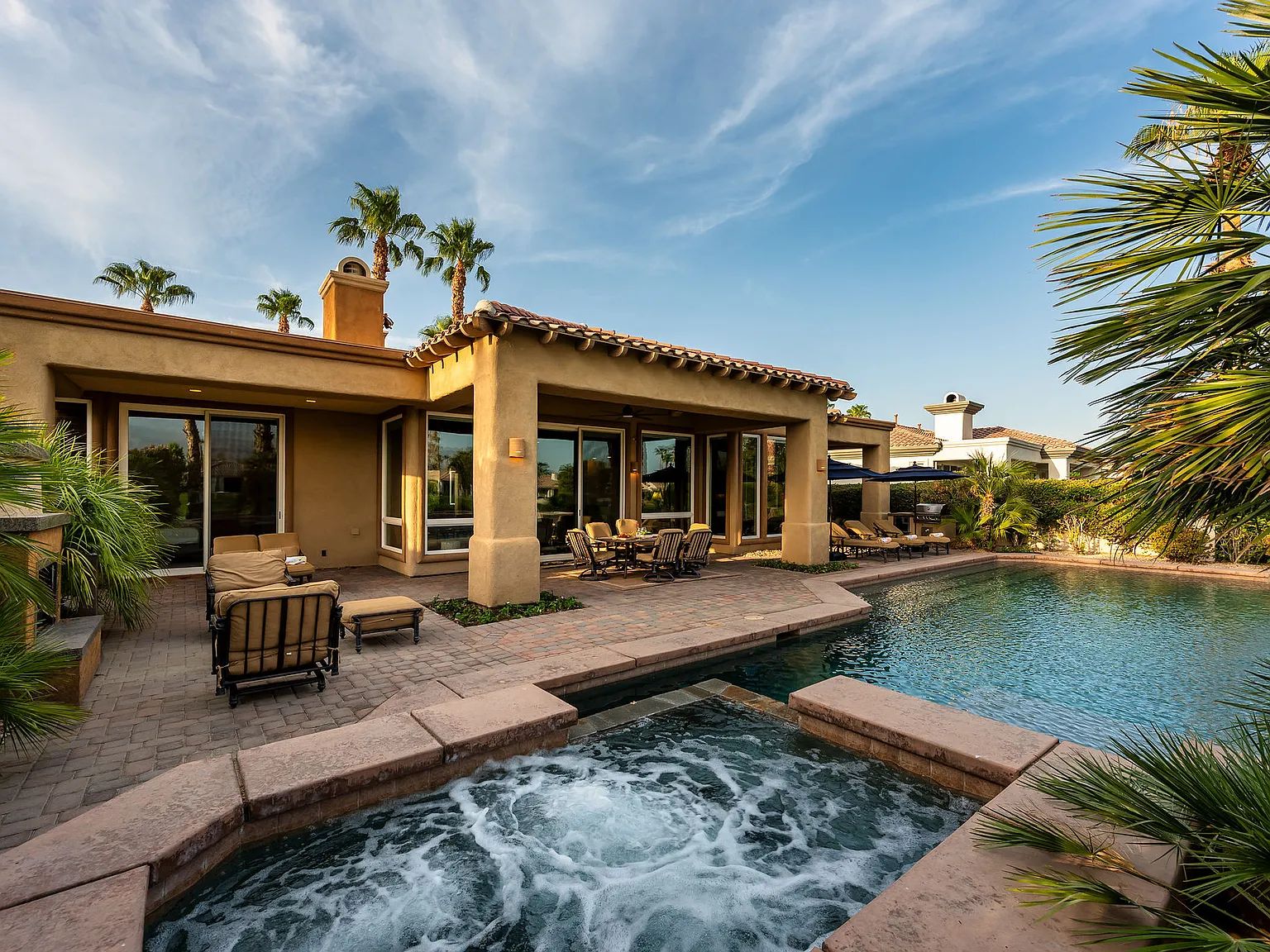 4 bed, 4067 sqft, $10,000 — Photo 4