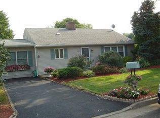 115 Barbara Pl, Middlesex, NJ 08846