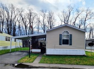 181 Rolling Park Dr N, Massillon, OH 44647