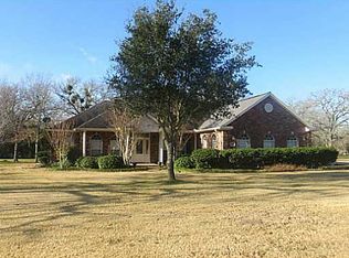 8390 Risinger Ln, Bryan, TX 77808