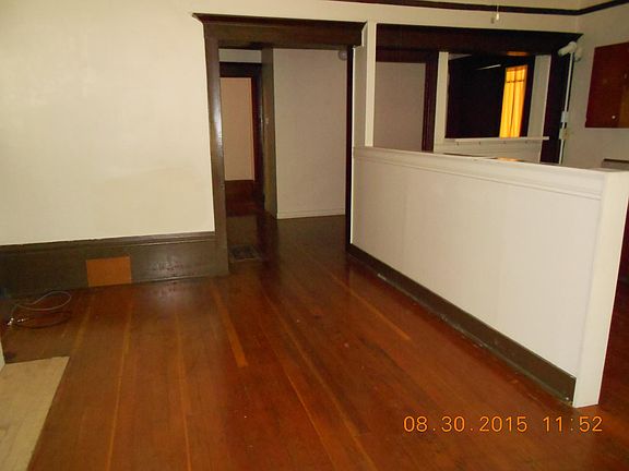 5th image of 2219 H St APT 1