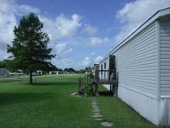 4th image of 1073 Poydras Pl
