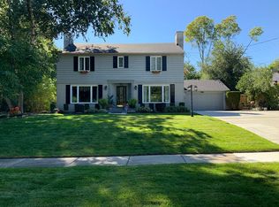 2130 Briar Hill Rd, Flint, MI 48503