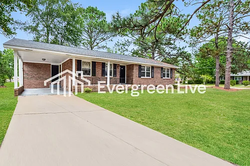 1147 W Fairhill Dr Photo 1