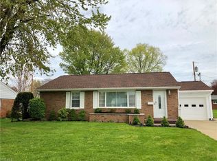 325 S McKinley St, Dover, OH 44622