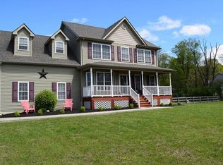 19 Indian Ridge Rd, Westtown, NY 10998