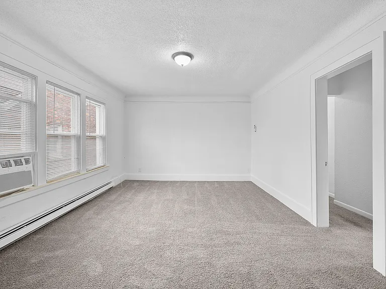 1386 Charter St #3 — Photo 11
