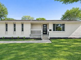 8570 Sweetwood Dr, Dallas, TX