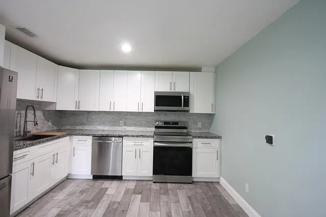 1141 Goldenrod Rd #1143 — Photo 14