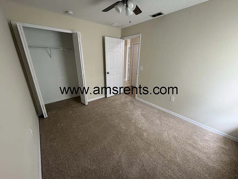 539 Albatross Dr #B — Photo 19