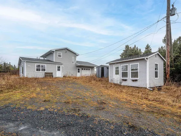 2034 Lower Prospect Rd, Lower Prospect, NS B3T 1Y8