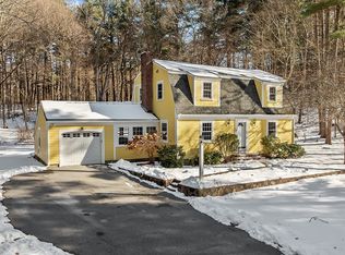 37 Davelin Rd, Wayland, MA 01778