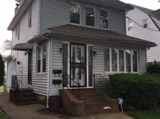 10019 201st St, Hollis, NY 11423
