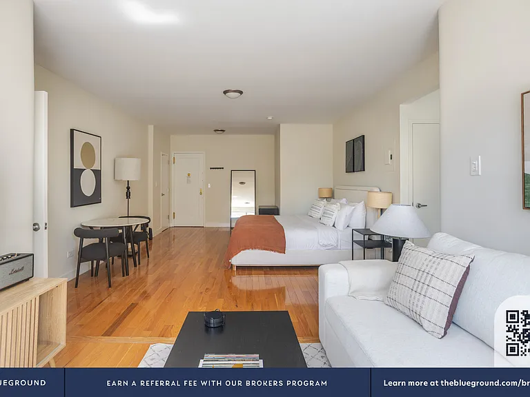 252 E 61st St #S5D — Photo 3