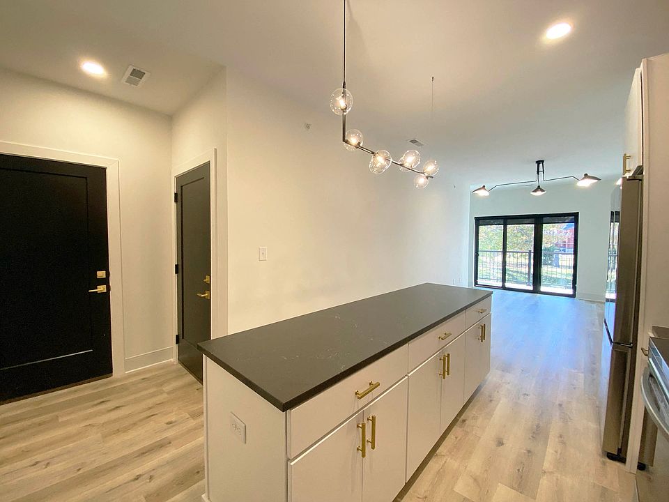 Kitchen & Living Space