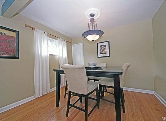 4th image of 157 W Rose Ave