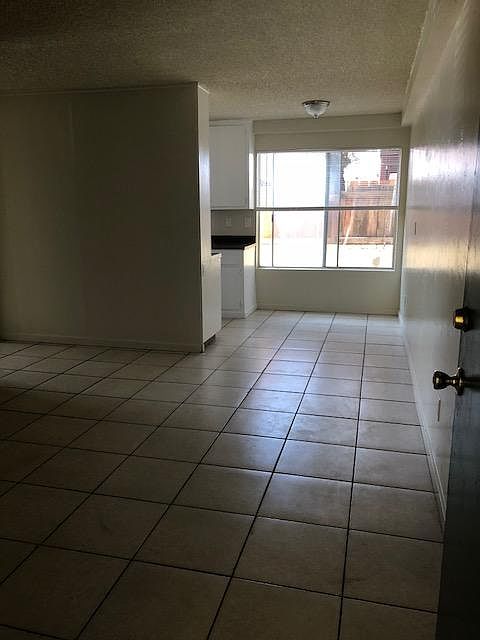 1st image of 3820 45th St APT 2
