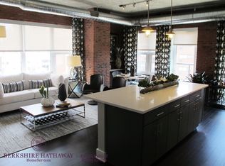 857 S Clark St, Chicago, IL 60605