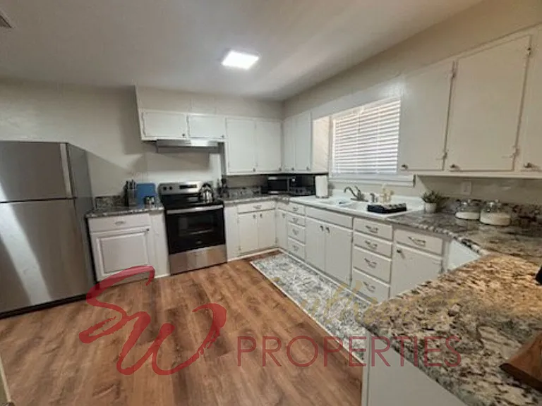 830 Harbin — Photo 23