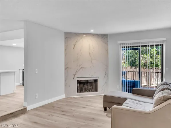 3370 Milenko Dr, Las Vegas, NV 89121