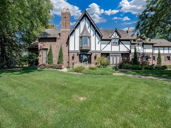 300 N Taylor St, Stafford, KS 67578