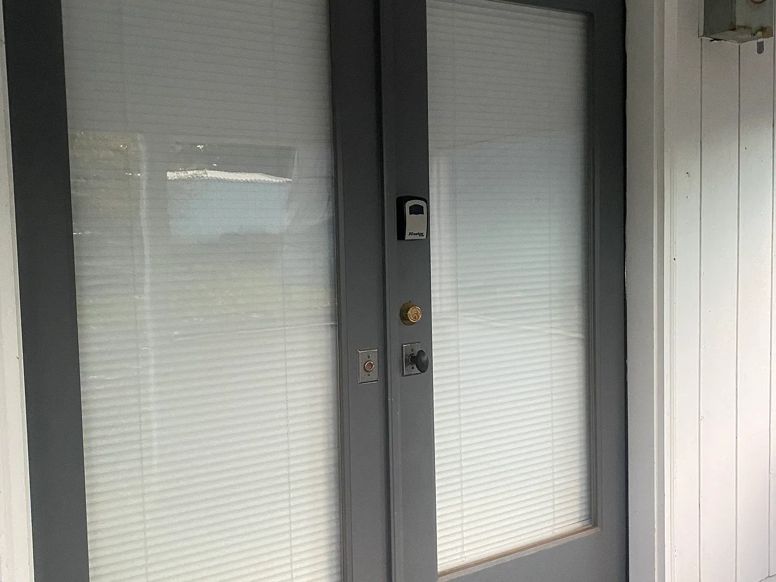 2 bed, 1000 sqft, $1,725 — Photo 1