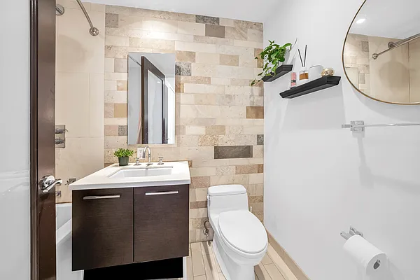 Rented by Corcoran | media 5