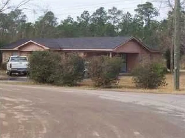 1114 Joaneen Dr, Saraland, AL 36571