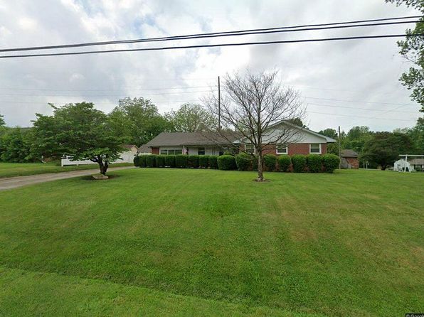 306 Moss Dr