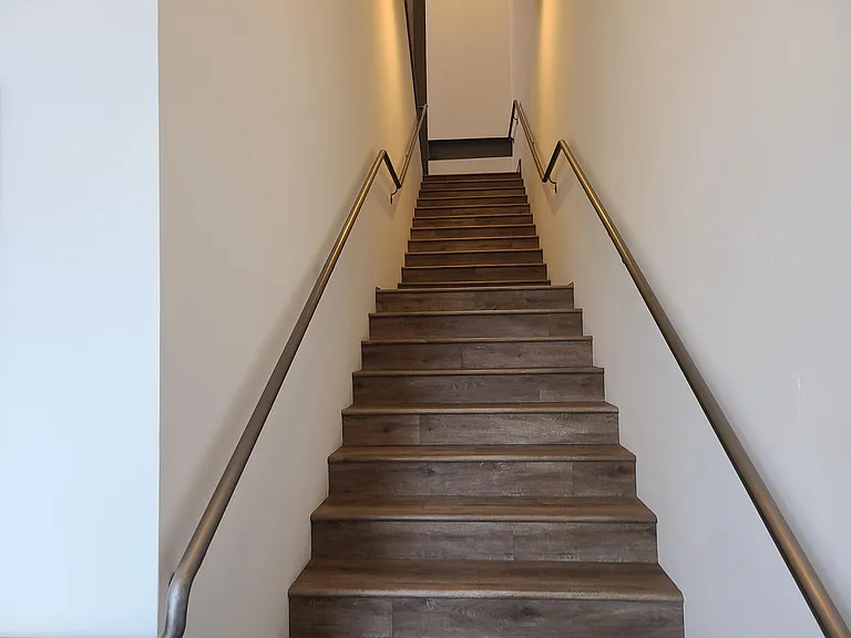 401 2nd St #206 — Photo 18