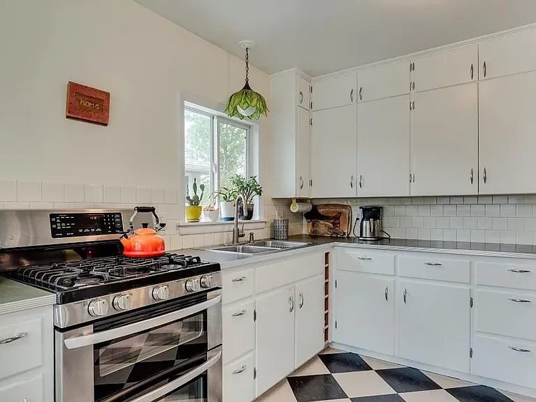 508 N 5th Ave — Photo 7