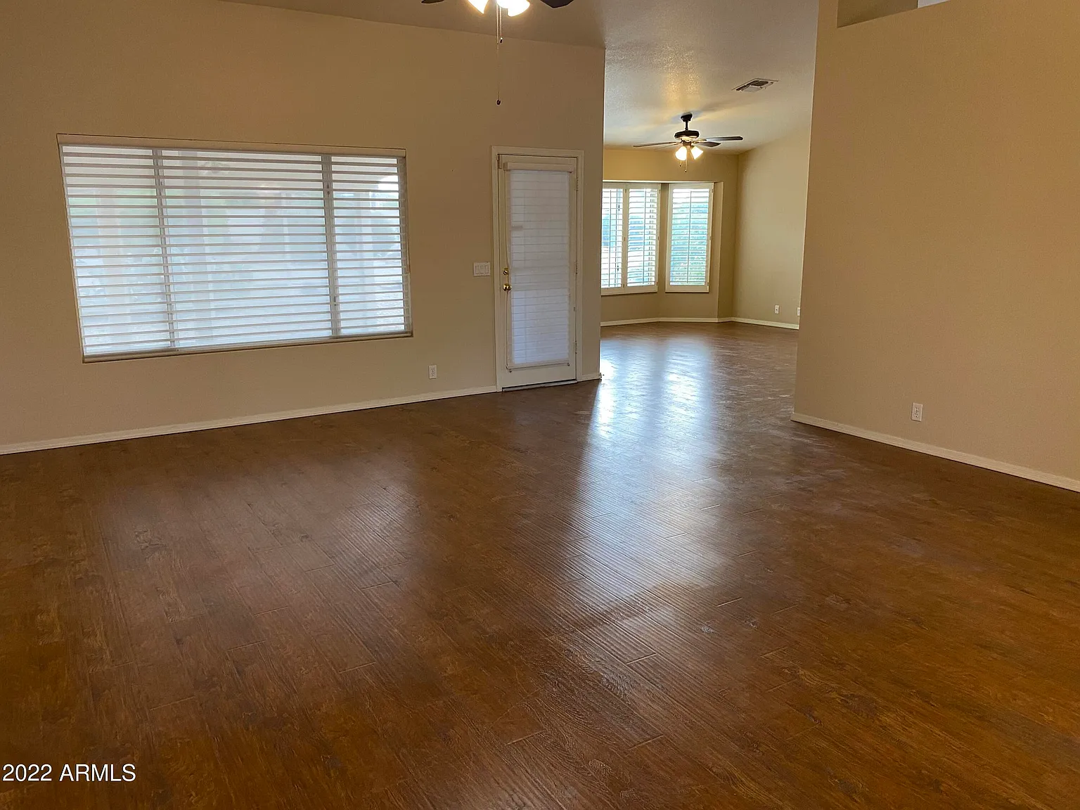2 bed, 2.0 bath, 1657 sqft, $2,095 — Photo 2