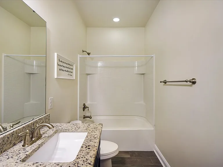 1309 Enfield Ln — Photo 34