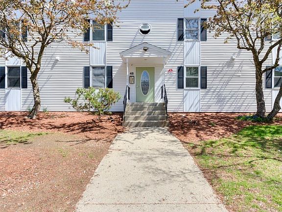 3rd image of 48 Gibbs St #2-1B