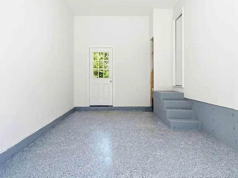 3823 S Indianapolis Ave — Photo 19