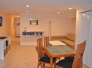 1624 6th St NW #2, Washington, DC 20001