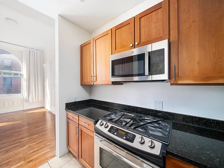 167 Wayne St #206 — Photo 9