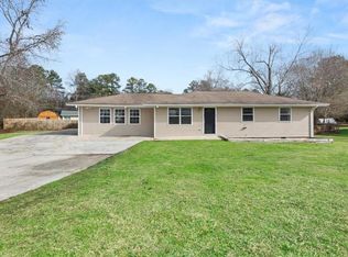 57 Pierce Rd, Hiram, GA 30141