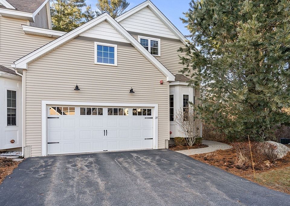 1st image of 37 Garett Way #37
