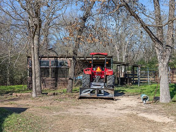 5th image of 10466 Old Hearne Rd Tract 4