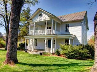 46 James River Rd, Scottsville, VA 24590