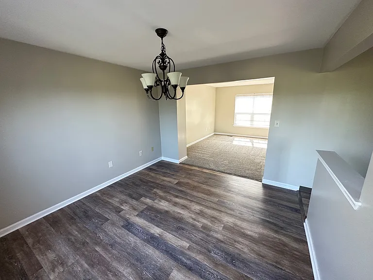 6707 Jefferson Ct — Photo 8