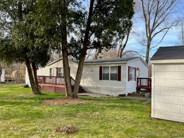 109 Avery Hill Road, Ledyard, CT 06339