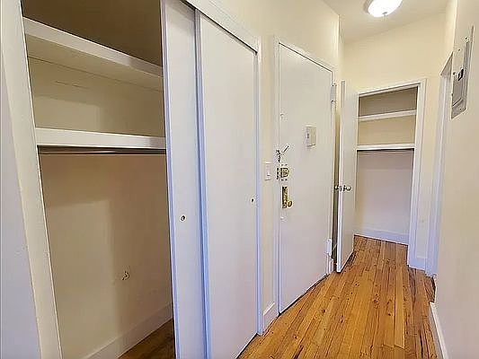 3rd image of 1709 2nd Ave APT 5D