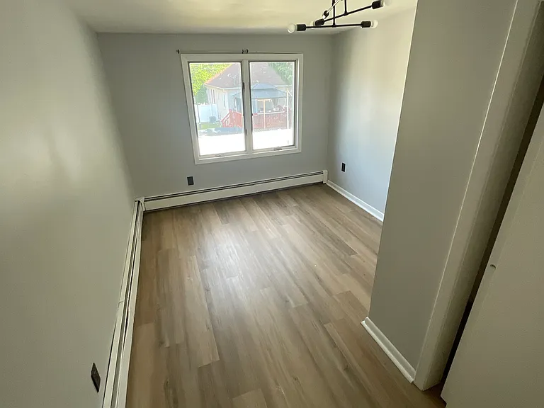 2144 Evans St #1 — Photo 14