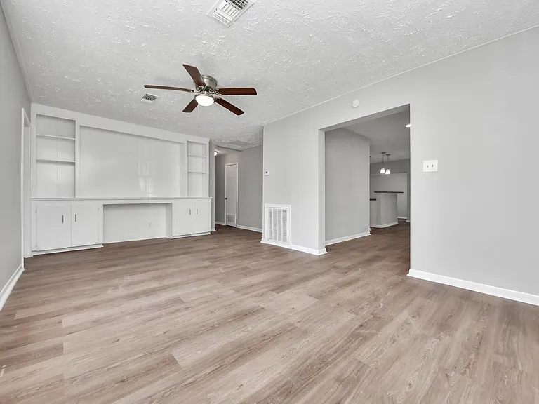 3603 Crosby Cedar Bayou Rd — Photo 22